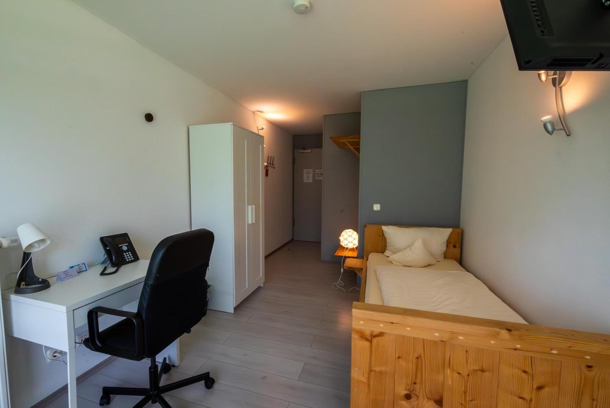 Hotel Vicinity Neubruecke Экстерьер фото